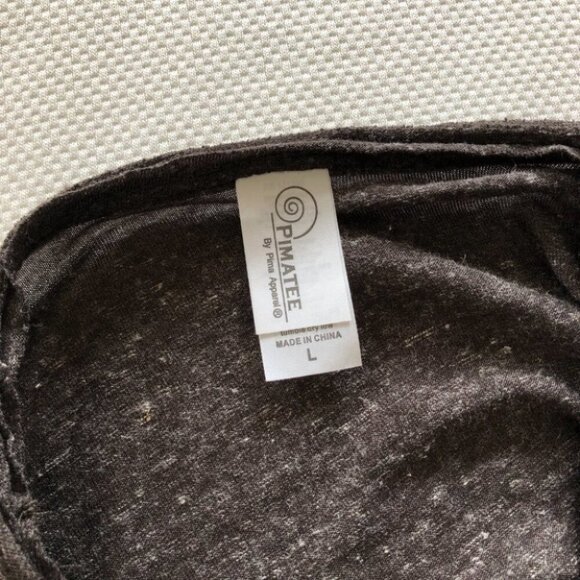 Gray sleeveless muscle tee - Picture 6 of 6